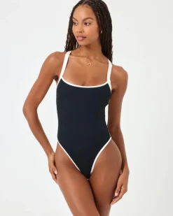 Baewatch One Piece
