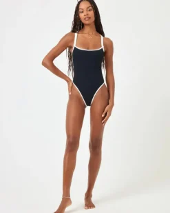 Baewatch One Piece