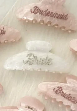 Bride Clip