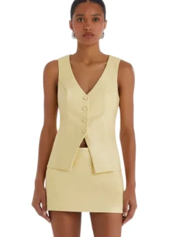 Carnegie Vest