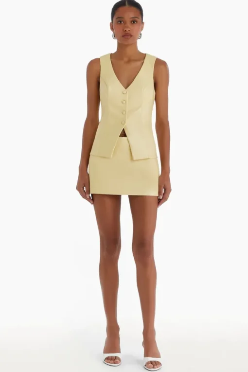 Carnegie Vest