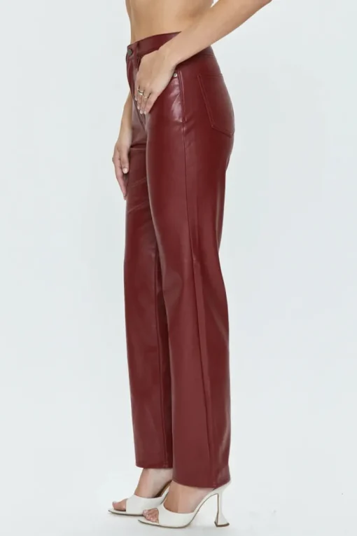 Cassie Pant - Carmine