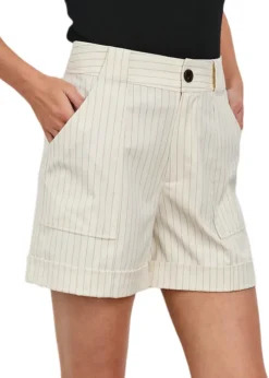 Maryam Short
