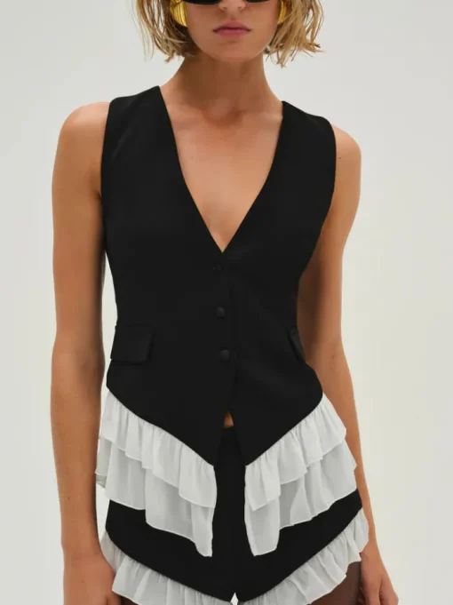 Noemie Vest