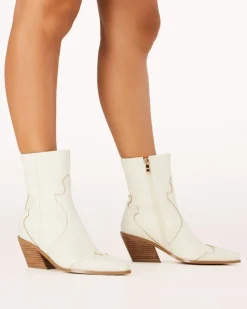 Pammie Bootie